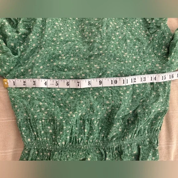 Oak + Fort | green floral front tie crop blouse 100% viscose size small - Picture 8 of 10
